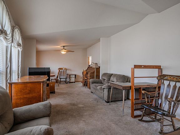 4th image of 312 N Columbia Center Blvd #111