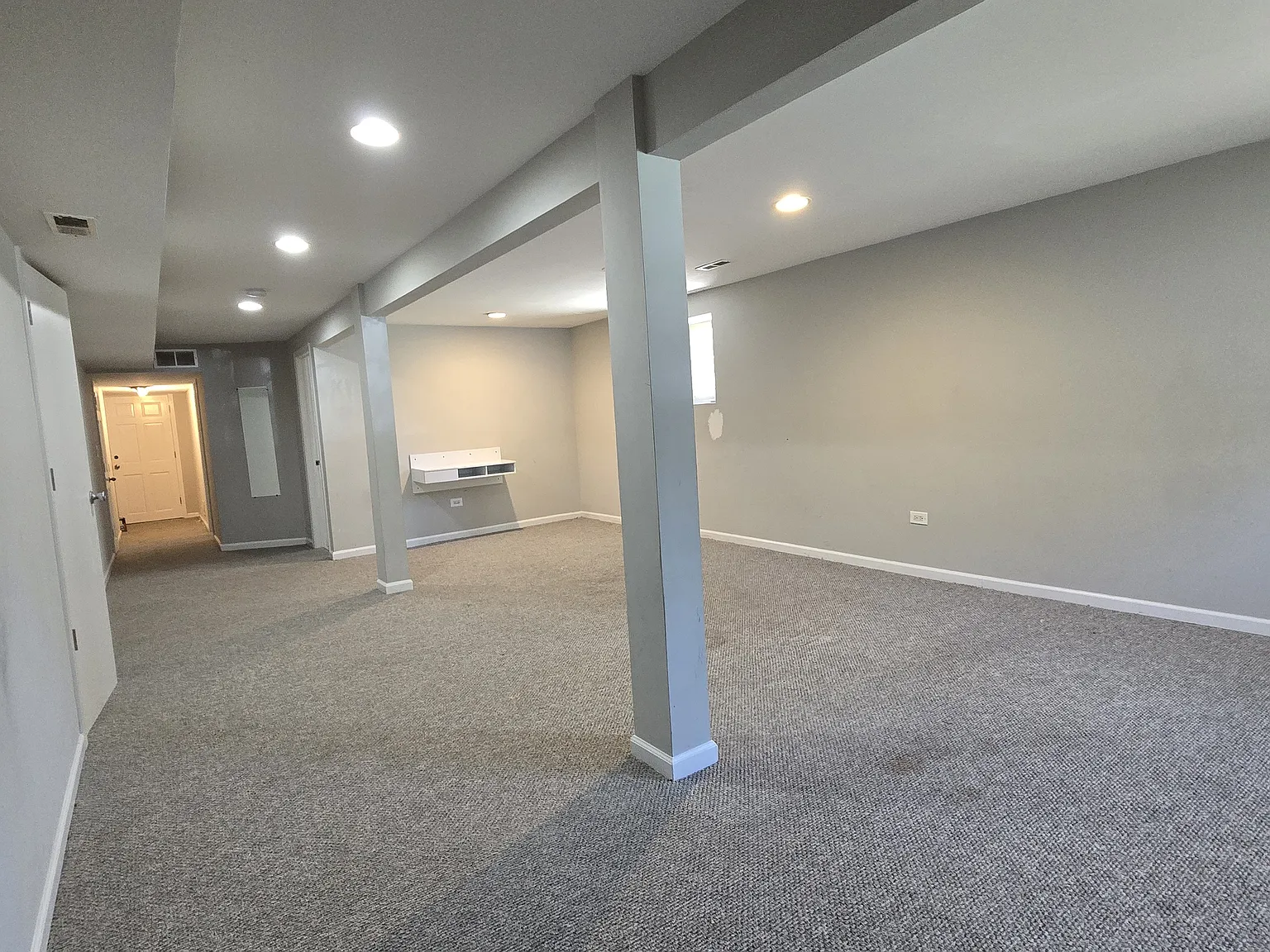 3147 W Augusta Blvd — Photo 3