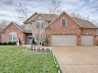 8410 Pelican Pointe Dr, Evansville, IN 47725