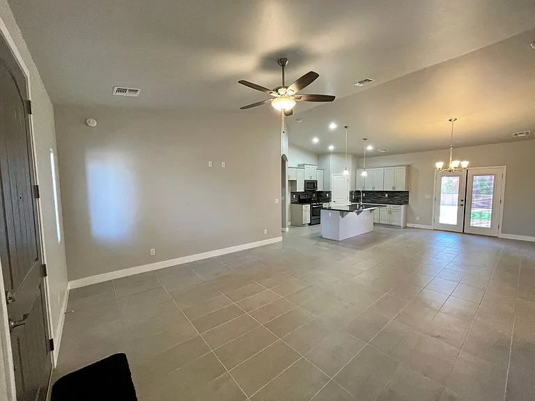 3686 Richie Dr — Photo 6