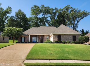 114 Springmeade Rd, Clinton, MS 39056