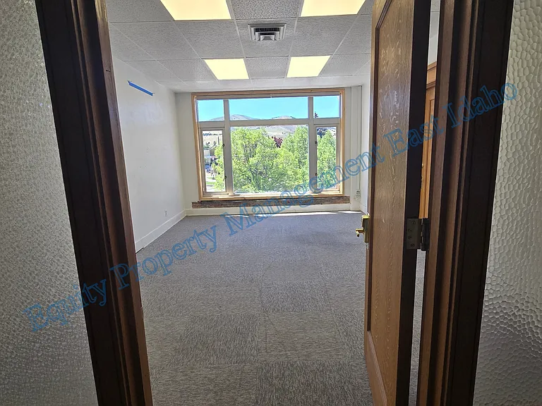 357 W Center St #210 — Photo 5