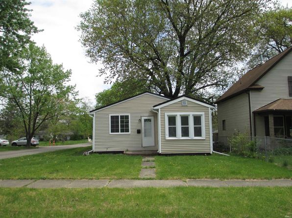 1252 Fremont St, South Bend, IN 46628