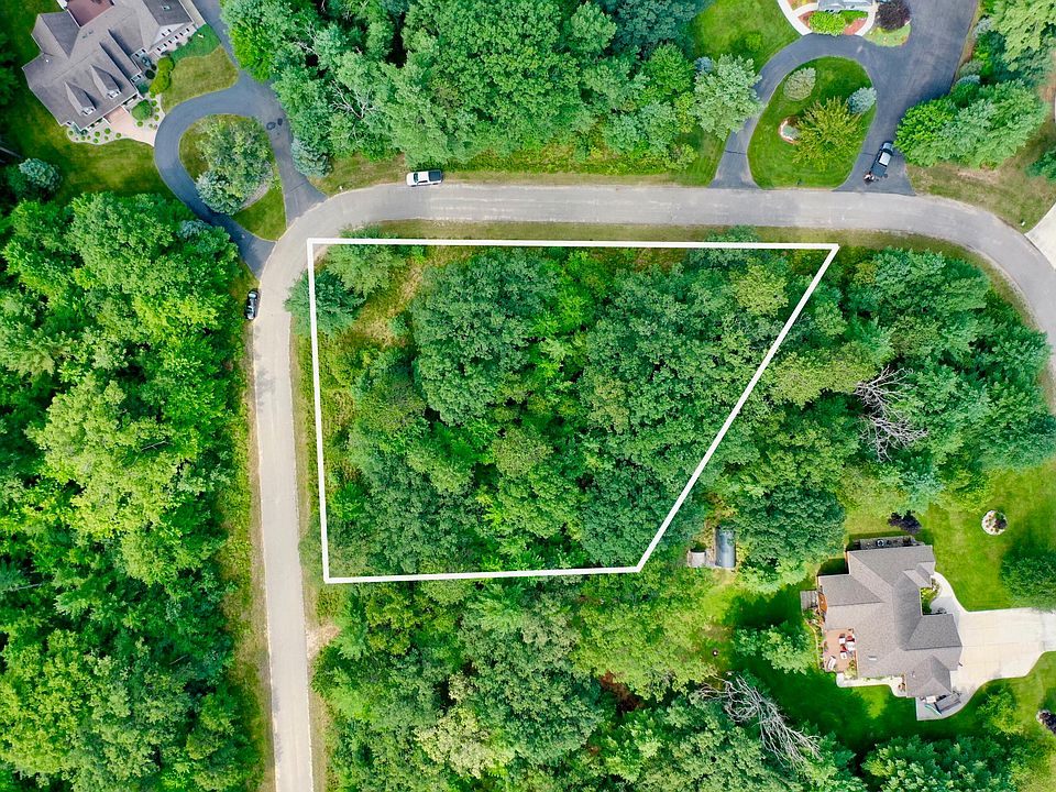 1st image of LOT 25 James Sq