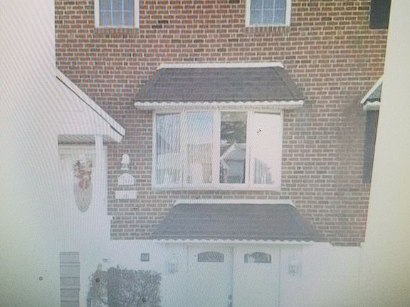 3rd image of 12505 Biscayne Dr