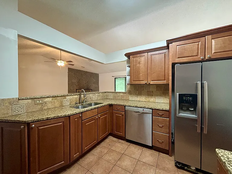 19 Briar Gate Ln — Photo 16