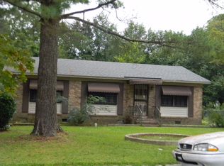 2608 Calvin Way, Greenville, NC 27834