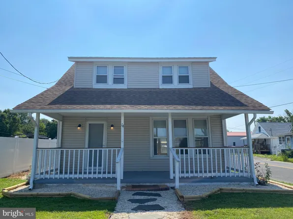 14 S Locust Ave, Salem, NJ 08079