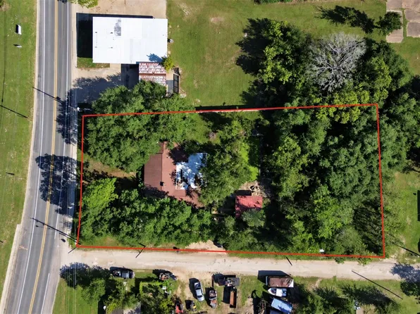 705 W 1st St, Groveton, TX 75845