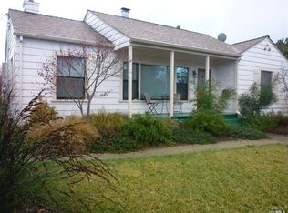 1940 E Haven Dr, Santa Rosa, CA 95404