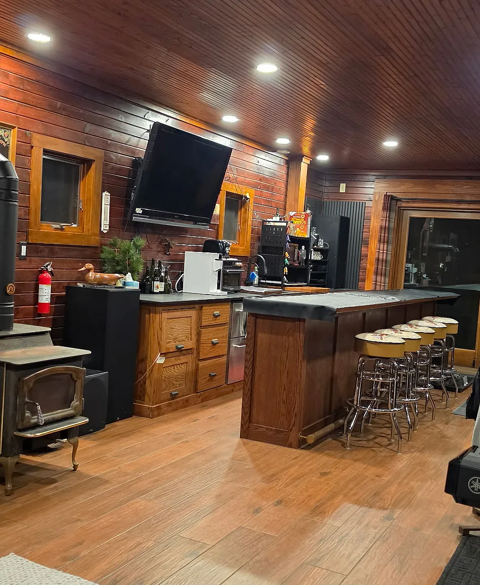 2 bed, 1200 sqft, $2,400 — Photo 4