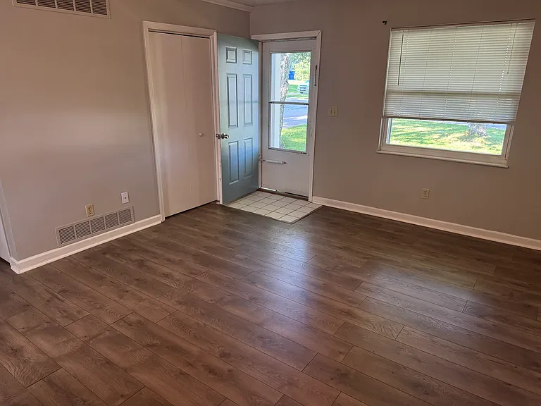 38 Ellen Kay Dr #2 — Photo 6