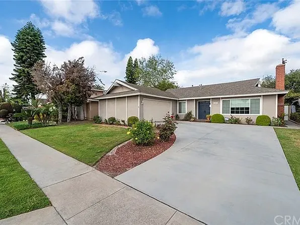 15051 Sevilla Cir, Huntington Beach, CA 92647