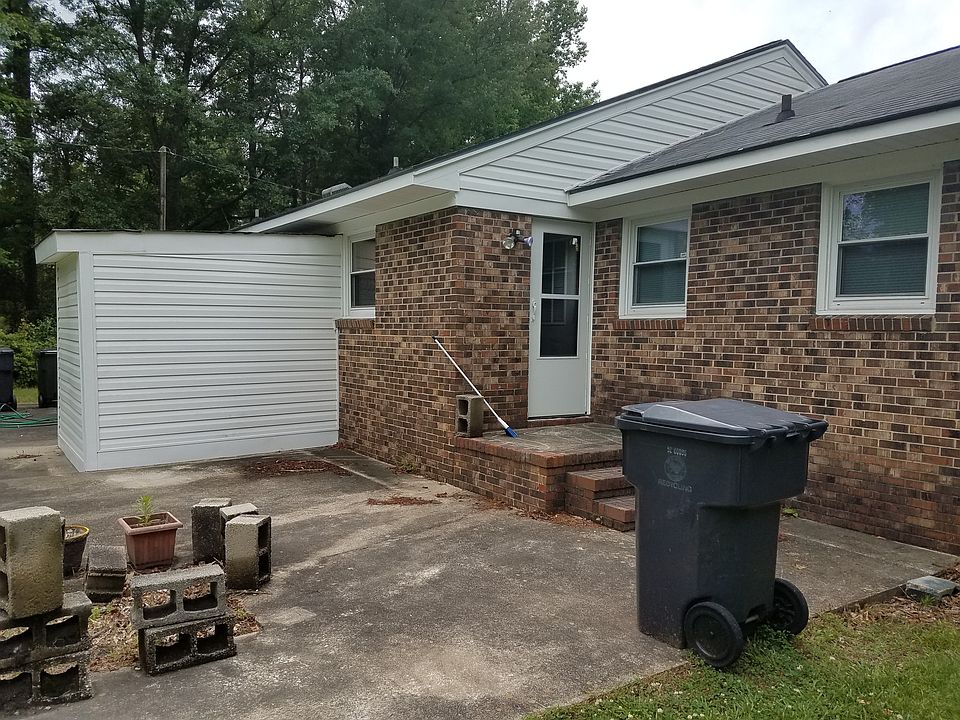 Rear Patio