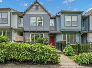 1070 SE Nazomi Ave, Hillsboro, OR 97123
