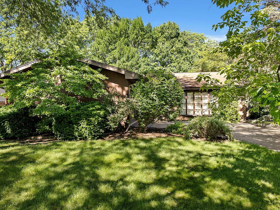 1st image of 1419 Brush Hill Cir