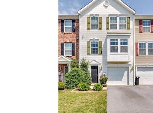 717 Prentiss Point Pkwy, Martinsburg, WV 25401