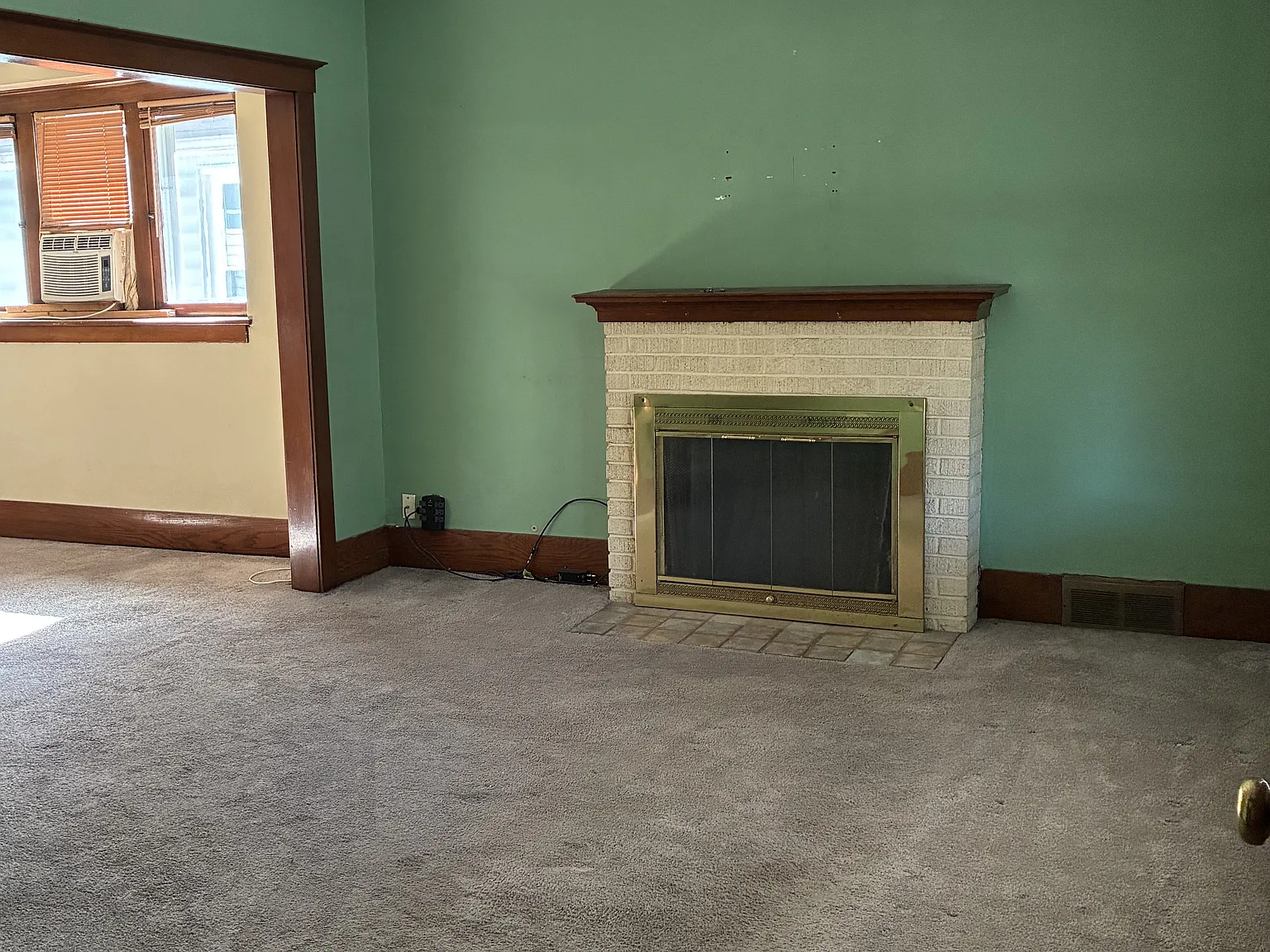 2 bed, 1000 sqft, $1,325 — Photo 4