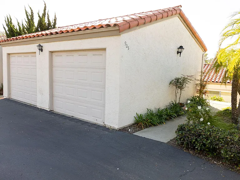 905 Caminito Estrada #A — Photo 11