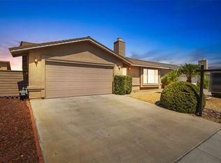 12966 Autumnwood Dr, Victorville, CA 92395