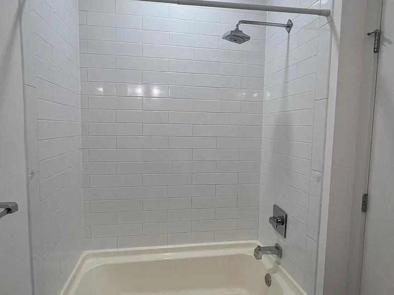 1238 N 28th St #1B — Photo 14