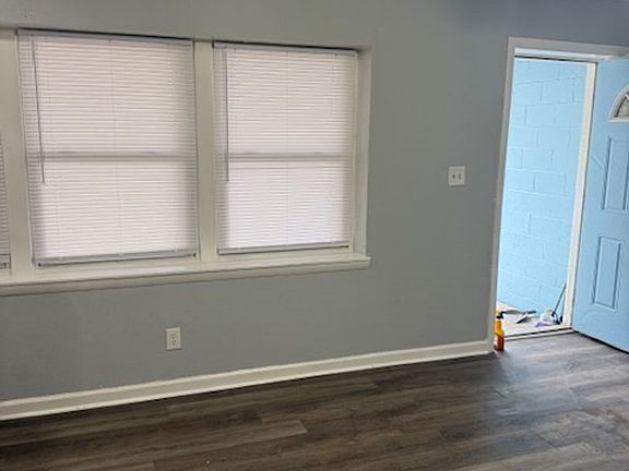 5th image of 1851 E Ocean View Ave #4