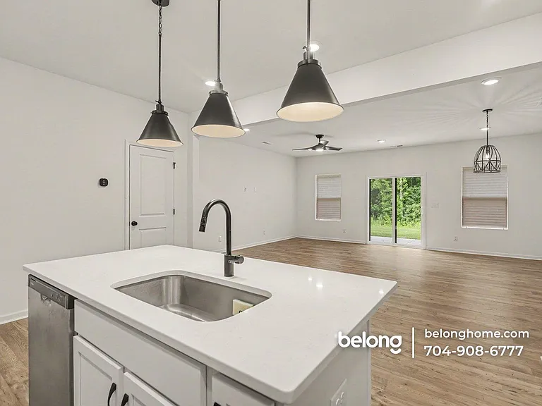 11408 Magpie Ct — Photo 10
