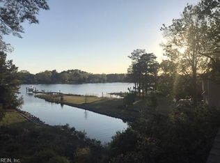 118 Pinewood Rd, Virginia Beach, VA 23451