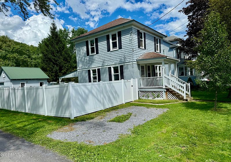 2nd image of 194 Elm Street