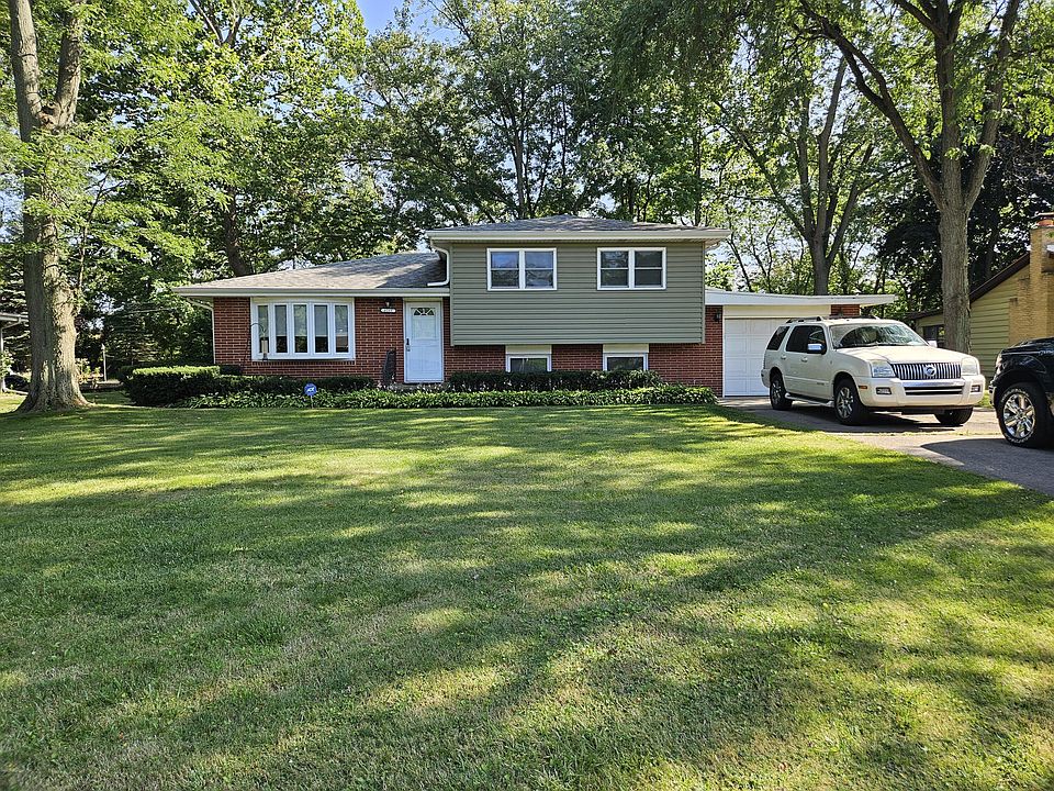 1st image of 6289 Venus Ave