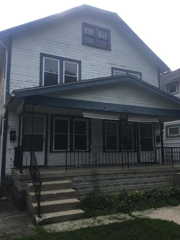669-671 S Burgess Ave photo 1