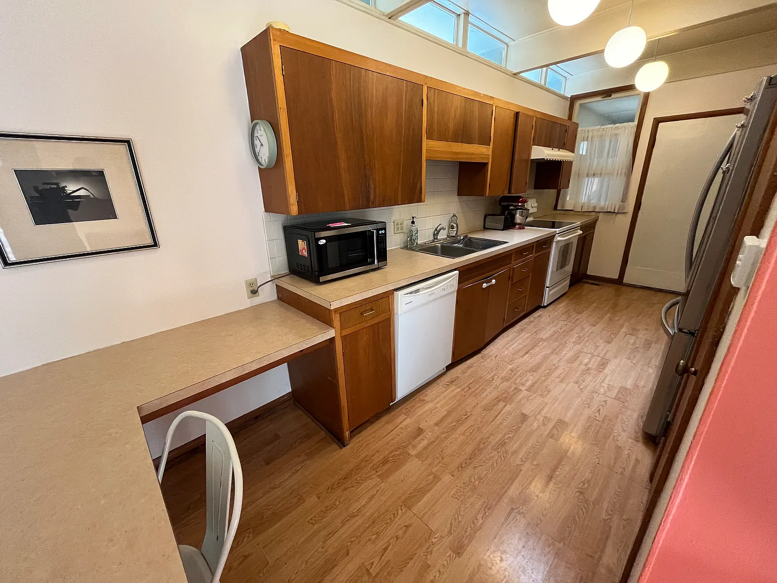 3 bed, 1500 sqft, $1,500 — Photo 4