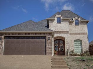 1804 Oak Ridge St, Lindale, TX 75771