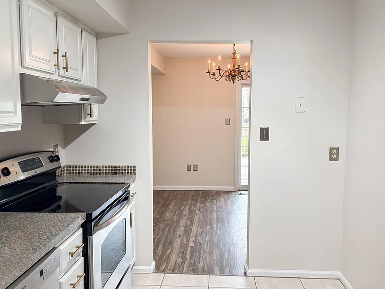 180 Deer Run Ct — Photo 8