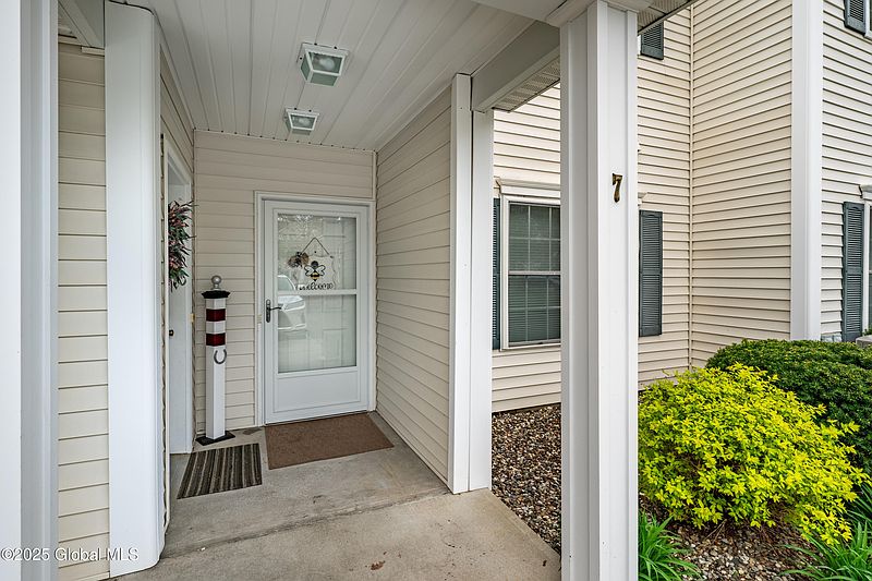 3rd image of 14 Ellis Avenue #7