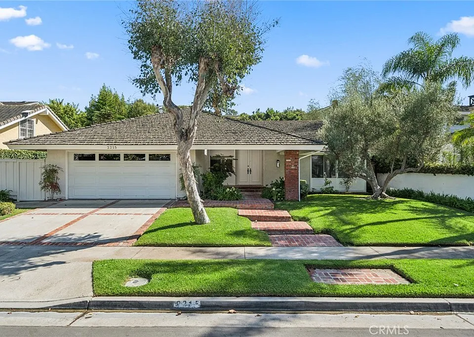 2215 Port Lerwick Pl