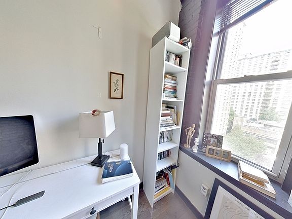 5th image of 85 Pitt St APT 21A