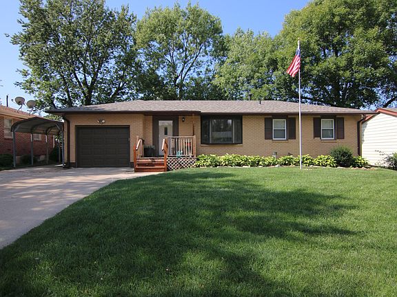 5th image of 3412 S 130th St