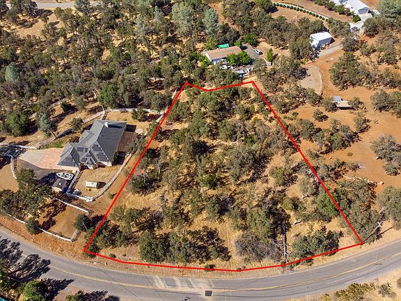 2nd image of 3185 Chicharra Way