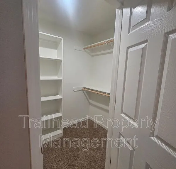 14002 Goodman St — Photo 44