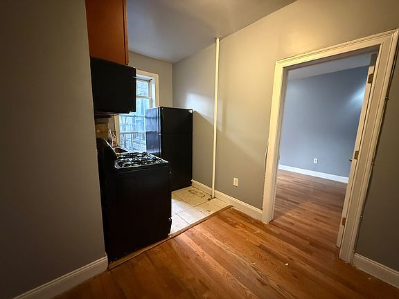 2nd image of 1200 Kennedy Blvd #26E