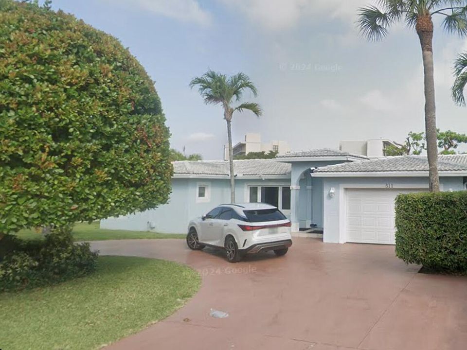 1st image of 511 NE 6th Avenue