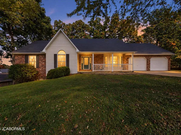 1907 Pilgrim Ct, Jefferson City, MO 65109