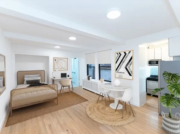 31 East 12th Street image 1 of 15