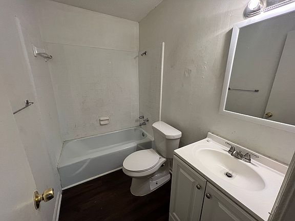5th image of 510 29th Pl #A