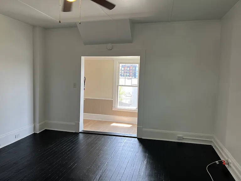 133 Paisley St #B — Photo 7
