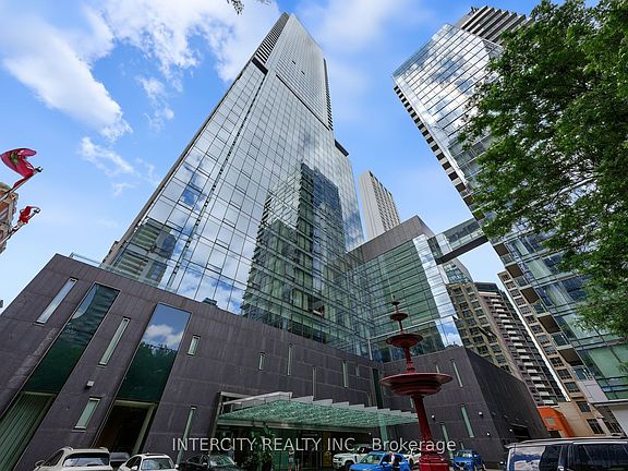 2nd image of 50 Yorkville Ave #4001