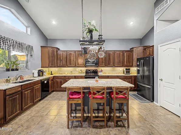 3406 W MINERAL BUTTE Drive, San Tan Valley, AZ 85144