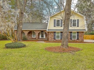 23 S Hampton Dr, Charleston, SC 29407