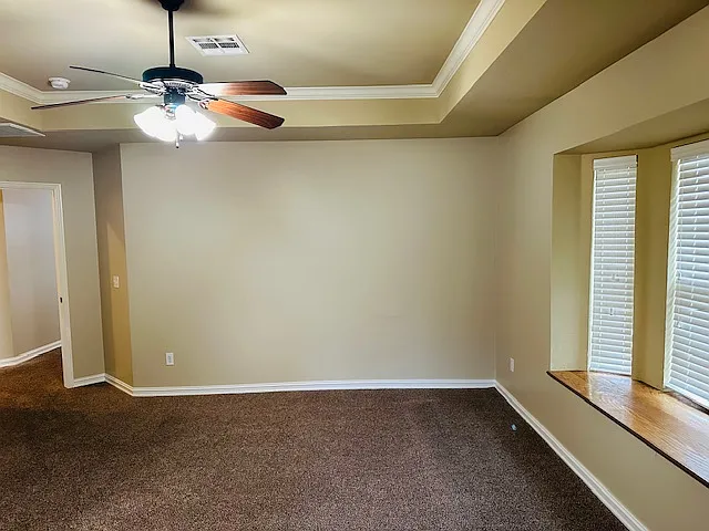 1009 Harvest Dr — Photo 10